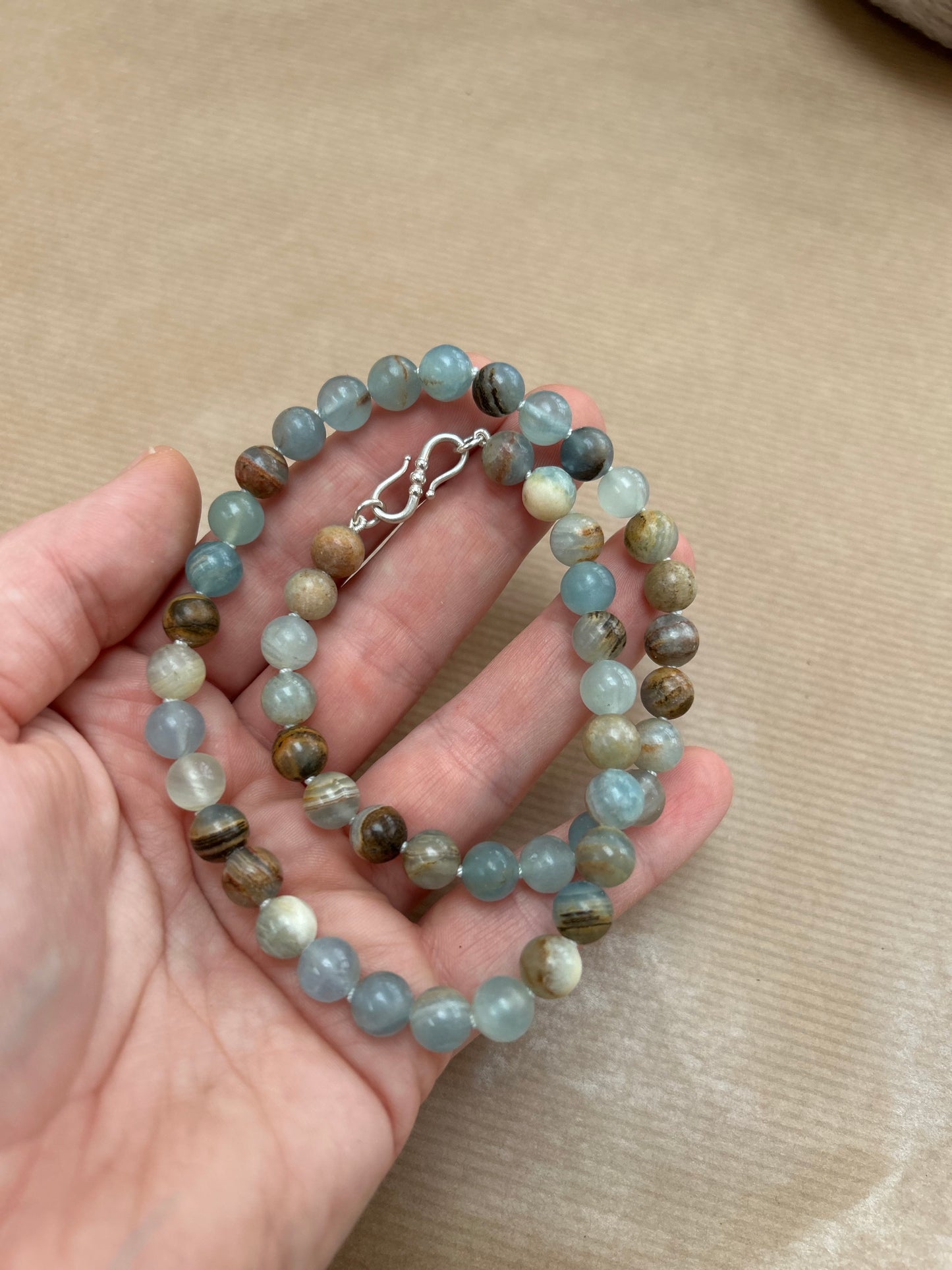 Stenperlekæde no. 2