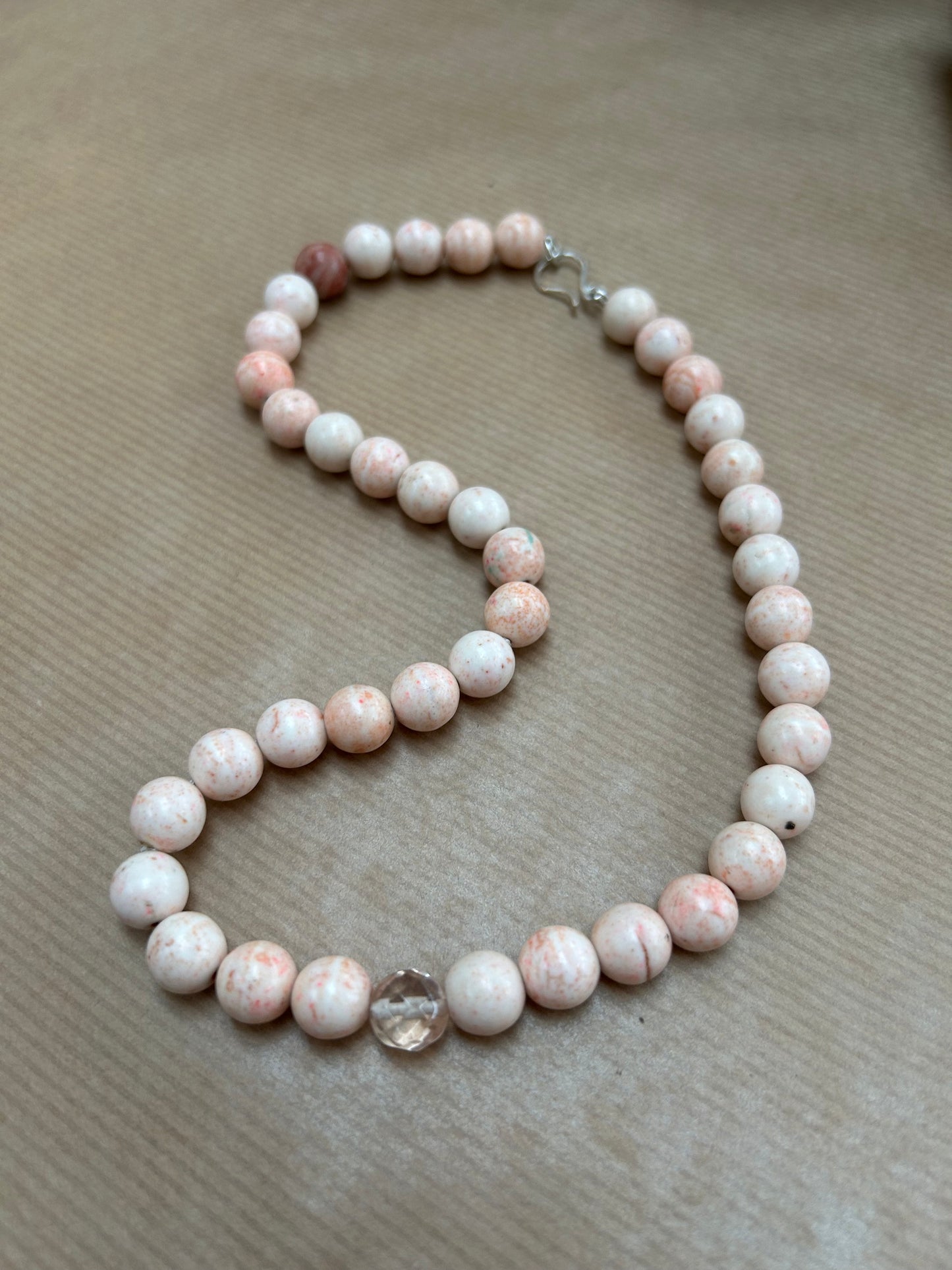 Stenperlekæde no. 3