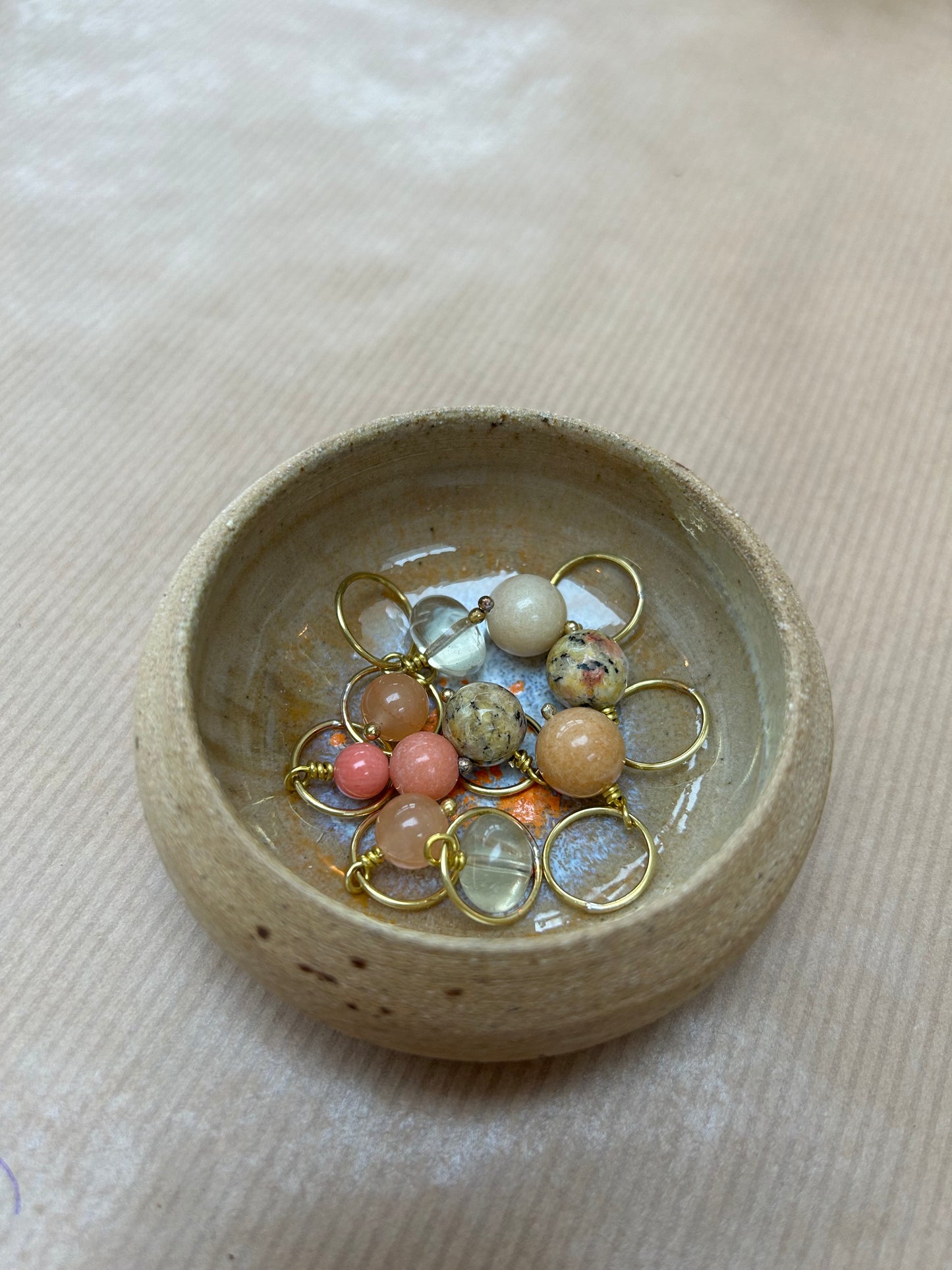 Maskemarkørsæt i keramik skål